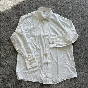 Brooks Brothers Classic White Dress Shirt